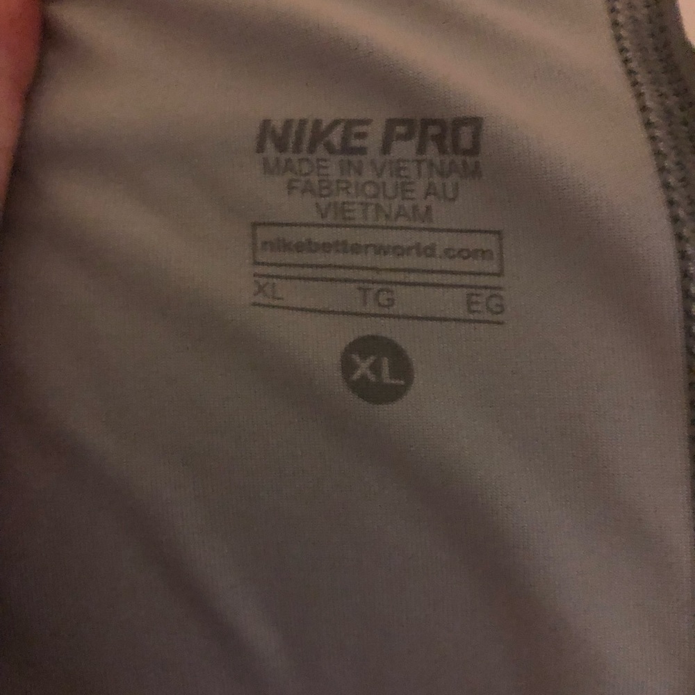 Nike Pro Knee Length Shorts Size XLGray and Orange - Picture 3 of 3